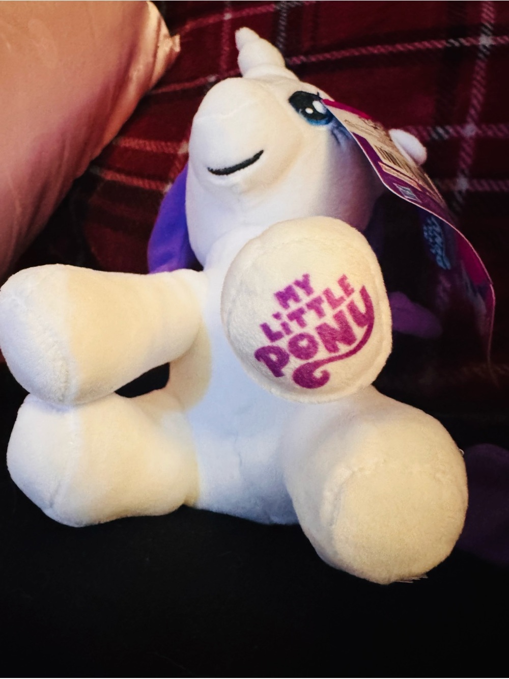 7-inch My Little Pony Rarity Plush — White & Purple Unicorn - Hasbro - Picture 5 of 11